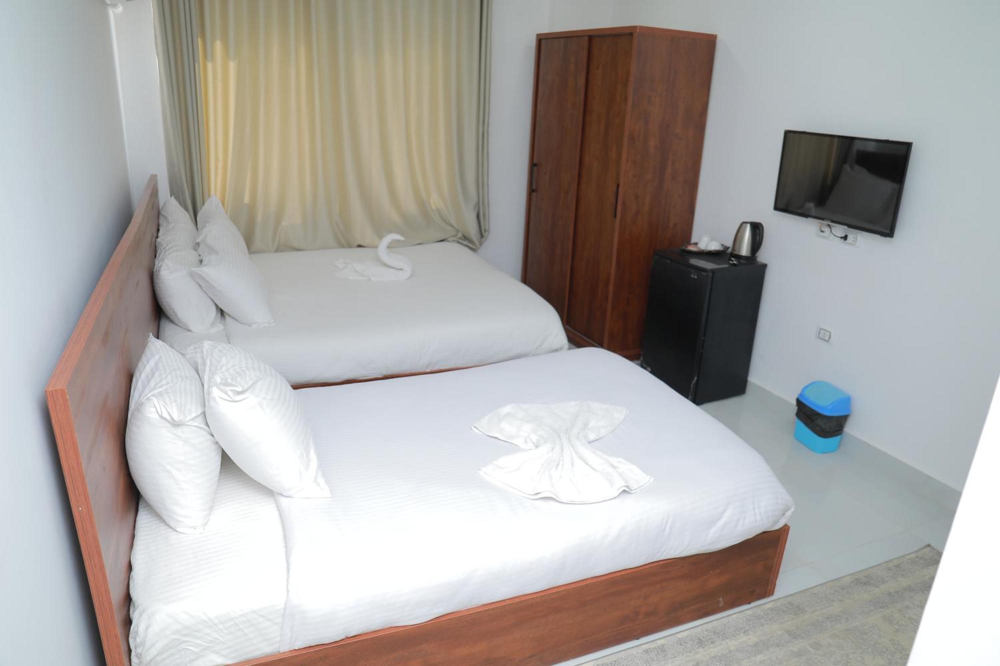 Prince Pyramids Inn Kafret el-Gabal Exterior foto