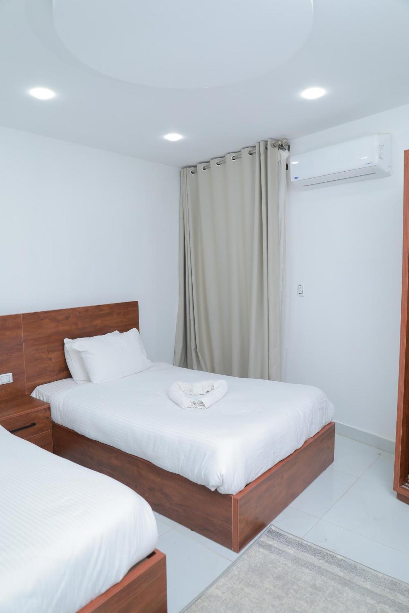 Prince Pyramids Inn Kafret el-Gabal Exterior foto