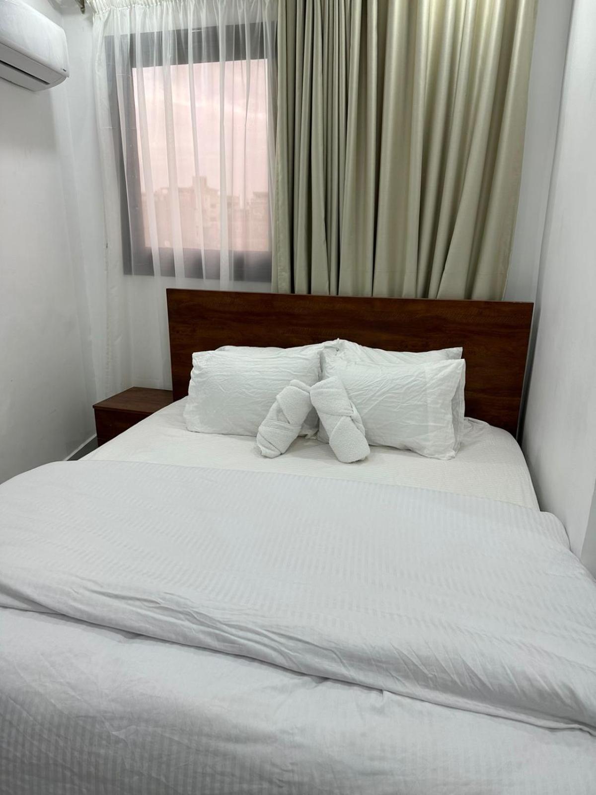 Prince Pyramids Inn Kafret el-Gabal Exterior foto
