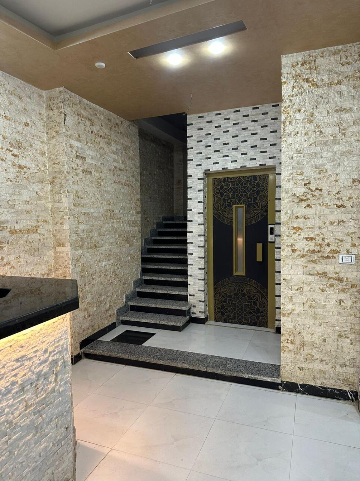 Prince Pyramids Inn Kafret el-Gabal Exterior foto